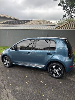 VOLKSWAGEN UP 1.0 TSI MOVE UP 12V FLEX 4P MANUAL VOLKSWAGEN UP 1.0 TSI MOVE UP 12V FLEX 4P MANUAL